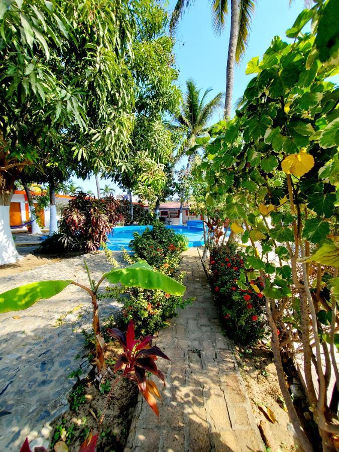 Oasis Melaque Hotel 3*