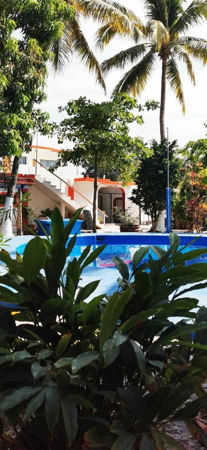 Oasis Melaque Hotel 3*